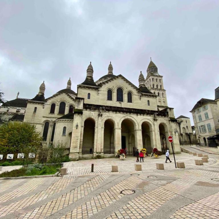 LE CLOS CHASSAING N1 - Wifi - Centre ville-PROPERTY RENTAL NM - Appartamento con 1 Camera da Letto - 69