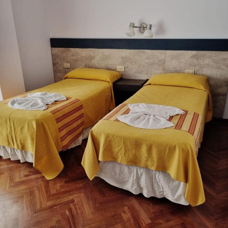 Crystal Hotel - Habitación Doble Estándar - 2 camas - 2