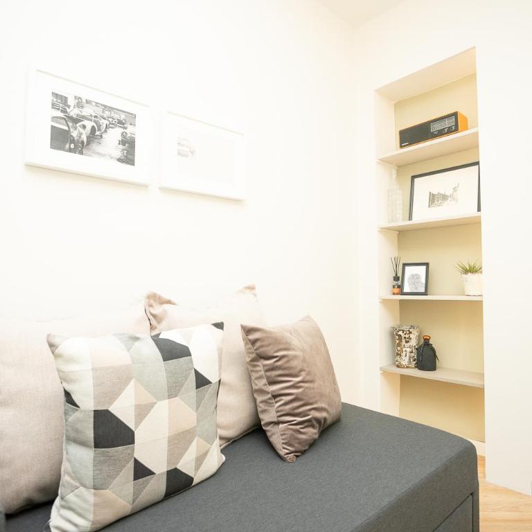 Modena Centro Junior Suite - Appartamento con 1 Camera da Letto - 5