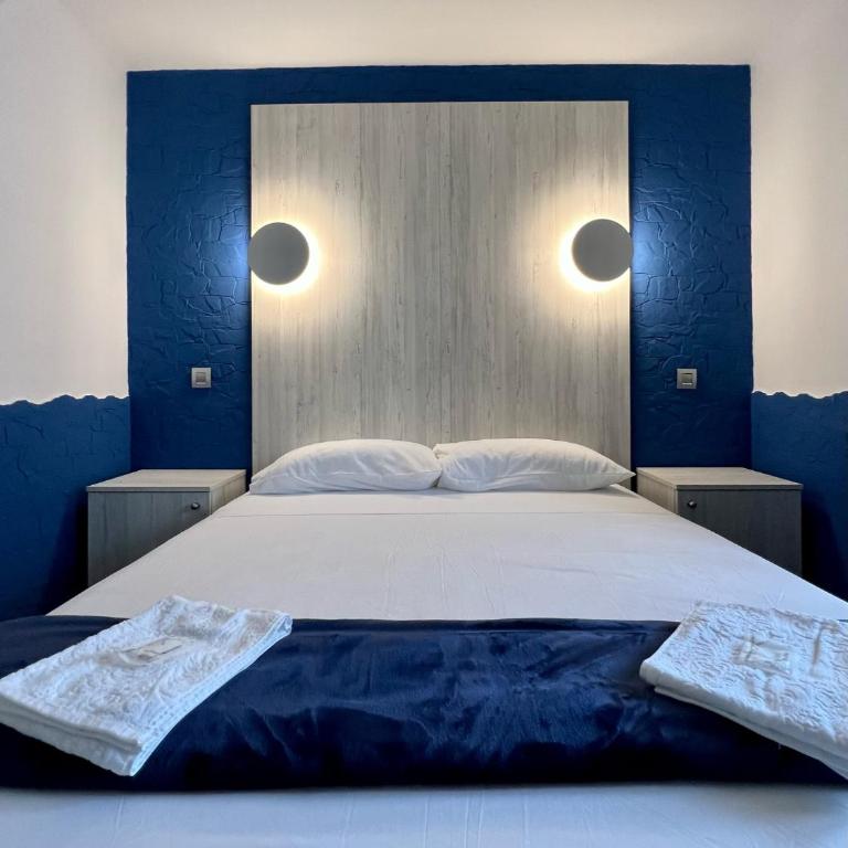 Sunazul - Three-Bedroom Apartment - 3