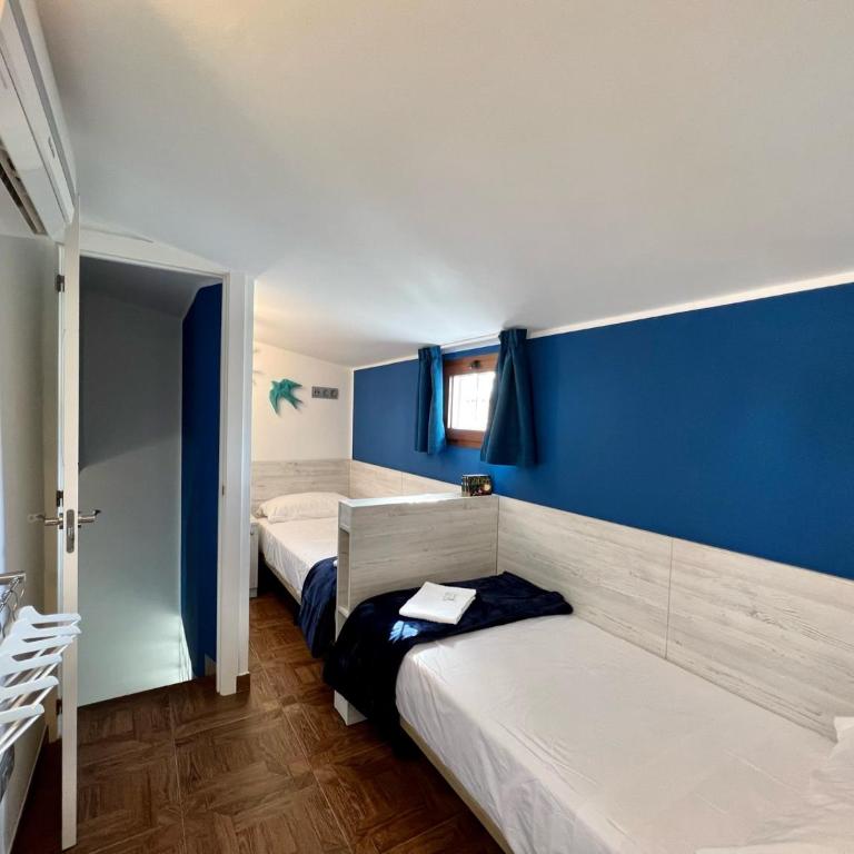 Sunazul - Three-Bedroom Apartment - 11