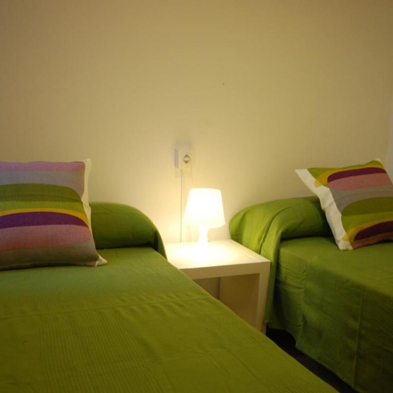 Lets Holidays Apartment Barcelona near beach - Three-Bedroom Apartment - 10