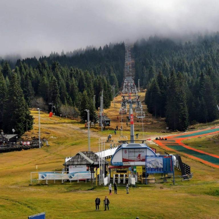 Apartman Pahulja - Milmari - Apartment with Mountain View - 37