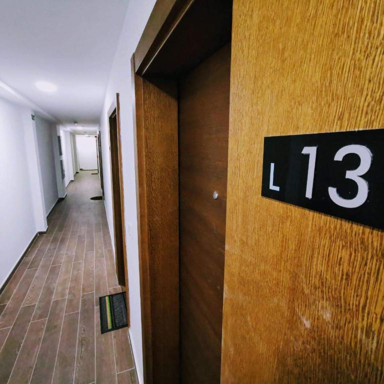 Apartman Pahulja - Milmari - Apartment with Mountain View - 4