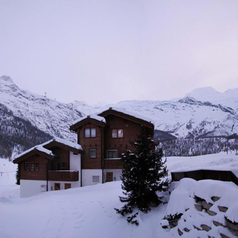 Hirsch - Studio mit Balkon - 2
