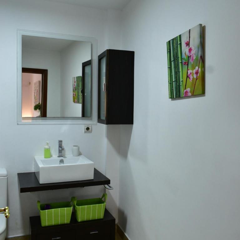 Apartamento Dueñas - One-Bedroom Apartment - 17