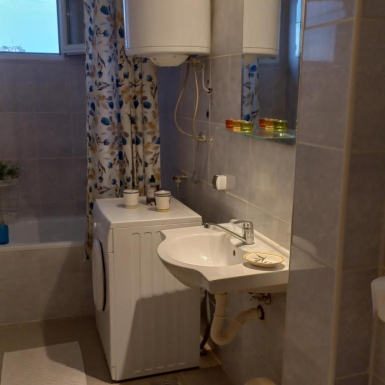 Kutak - One-Bedroom Apartment - 5