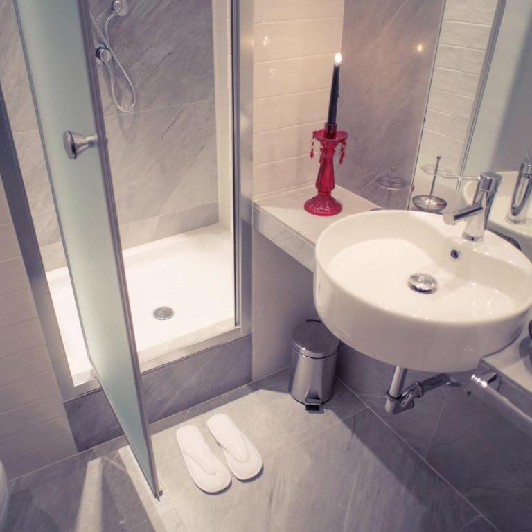 Domus Monamì Luxury Suites - Camera Matrimoniale Standard - 7