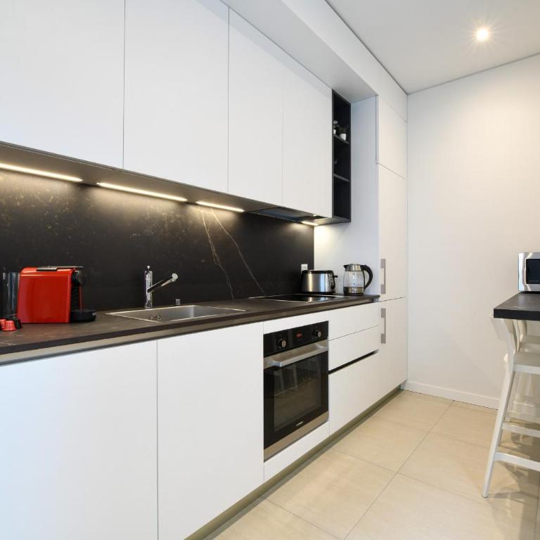 Magic Deluxe Suites - Free Parking - Appartamento Superior - 19