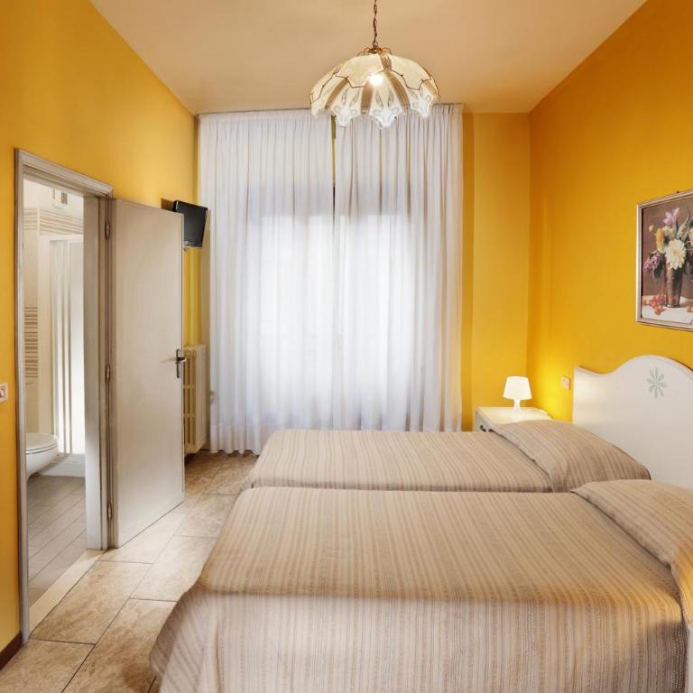 Hotel La Querceta - Camera Matrimoniale/Doppia con Letti Singoli con Balcone - 1