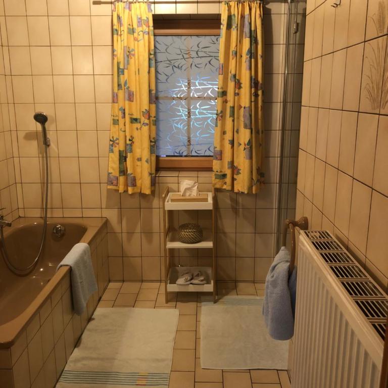 Ferienwohnung Susanne Hillbrand - Appartement avec Vue sur la Montagne - 67