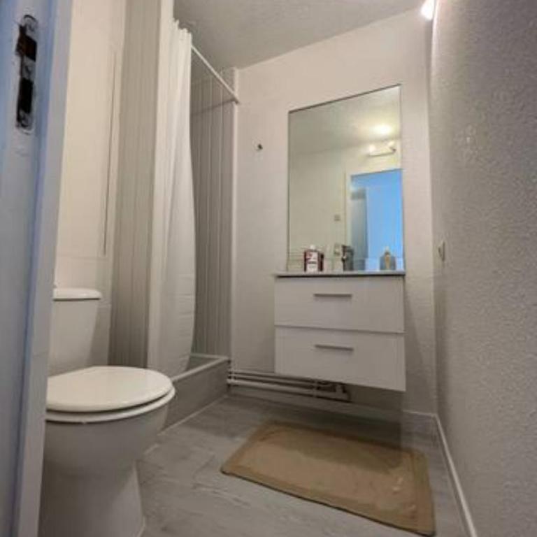Modern studio in the heart of the station 1650 - Apartment mit 1 Schlafzimmer - 6