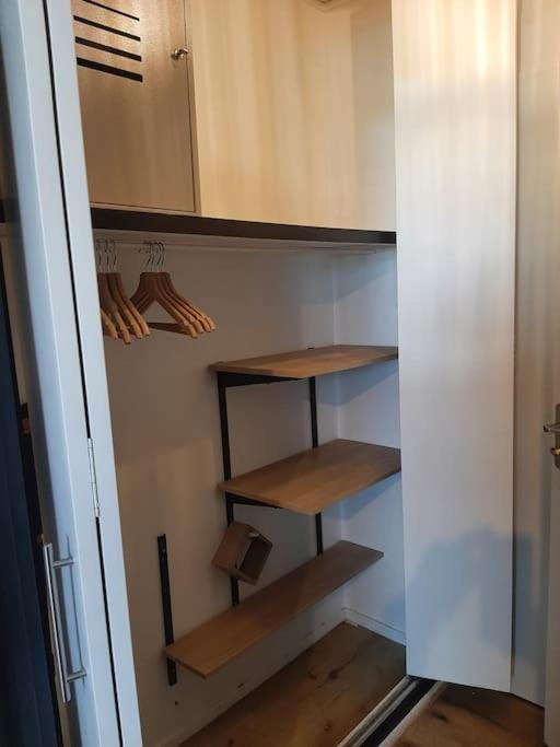 Songe Tropical-InvIRI. Studio CHU. Parking Aisé. - Appartement 1 Chambre - 20