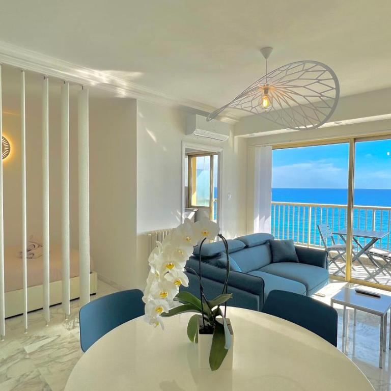 SEAVIEWS BY JENNI MENTON, LA SUITE, Superbe Front de mer, top emplacement avec terrasse et parking! - Appartement 1 Chambre - 42