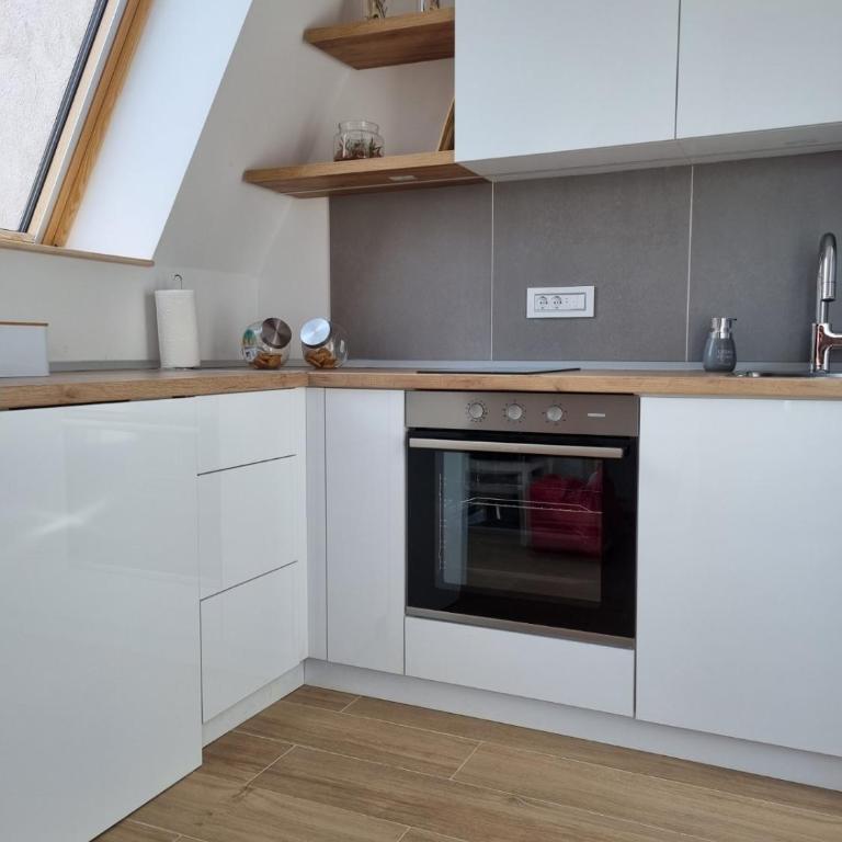 Apartman Suzi - One-Bedroom Apartment - 6