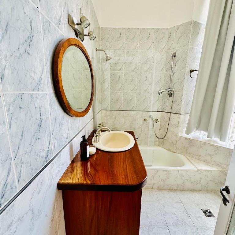 V.60 - One-Bedroom Apartment - 15