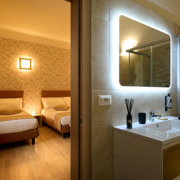 D'AZEGLIO 62 LUXURY ROOMS - Camera Tripla Luxury - 7