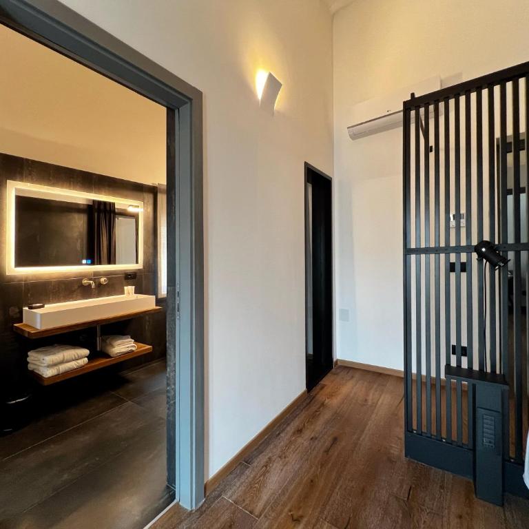 Gioiamia - Luxury Rooms in Cattedrale - Camera King Superior - 3