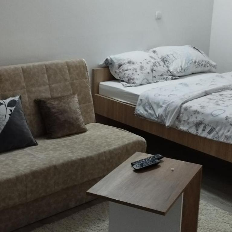 Dobricin Konak Apartmani - Standard Apartment - 6
