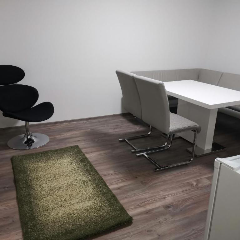 Eisenerzer Apartmenthaus - Apartment mit 2 Schlafzimmern - 2