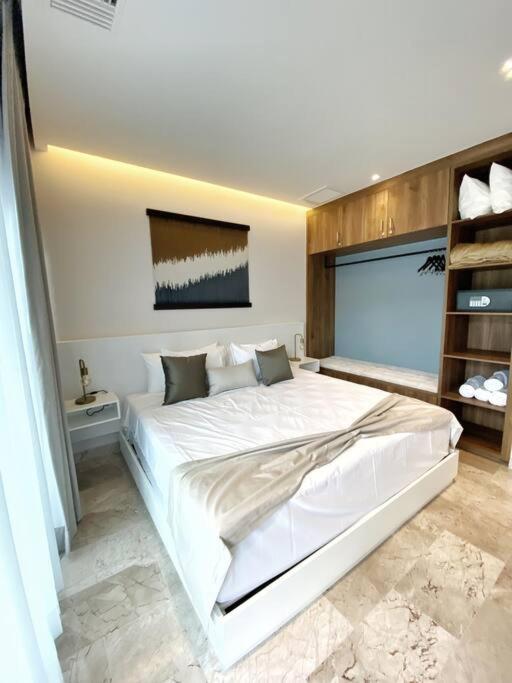 1BR condo de lujo a pasos del mar y de la 5ta avenida - One-Bedroom Apartment - 18