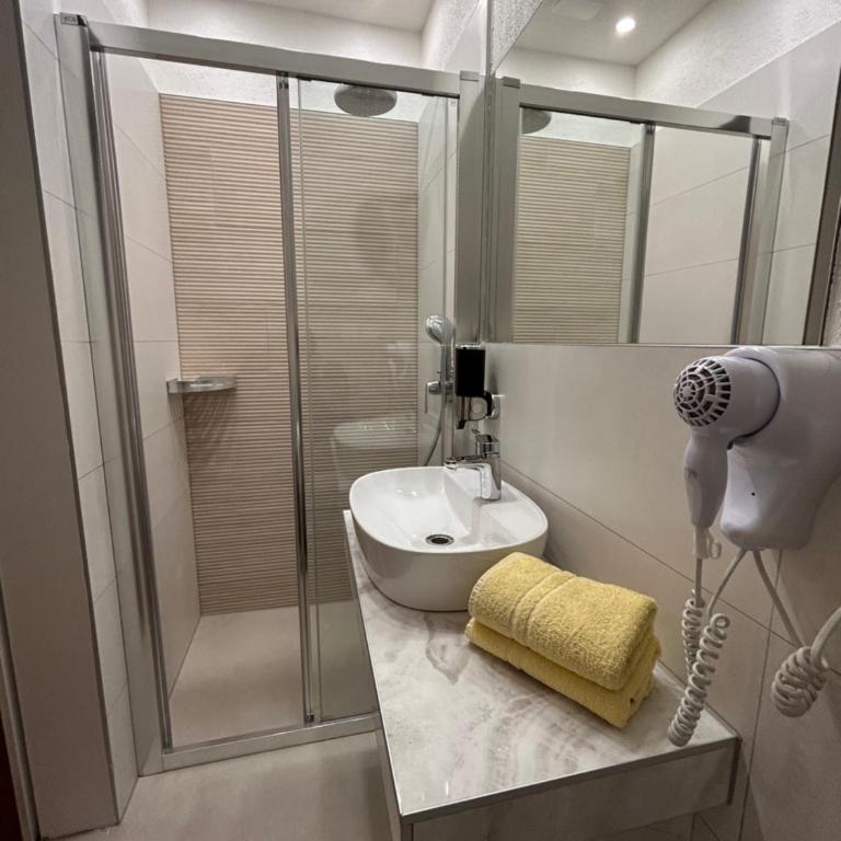 Alpha Ski Apartmani - Deluxe Twin Room - 3