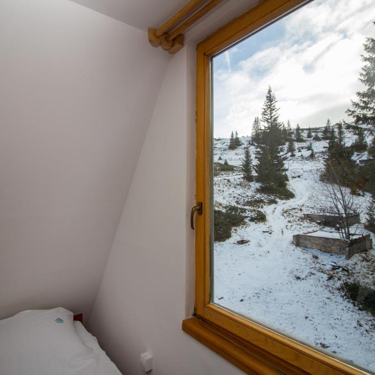 Olimpik House Jahorina - Family Room with Private Bathroom - 2