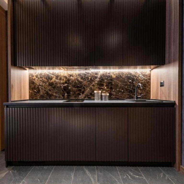 Woodside Lux Duplex - One-Bedroom Apartment - 34