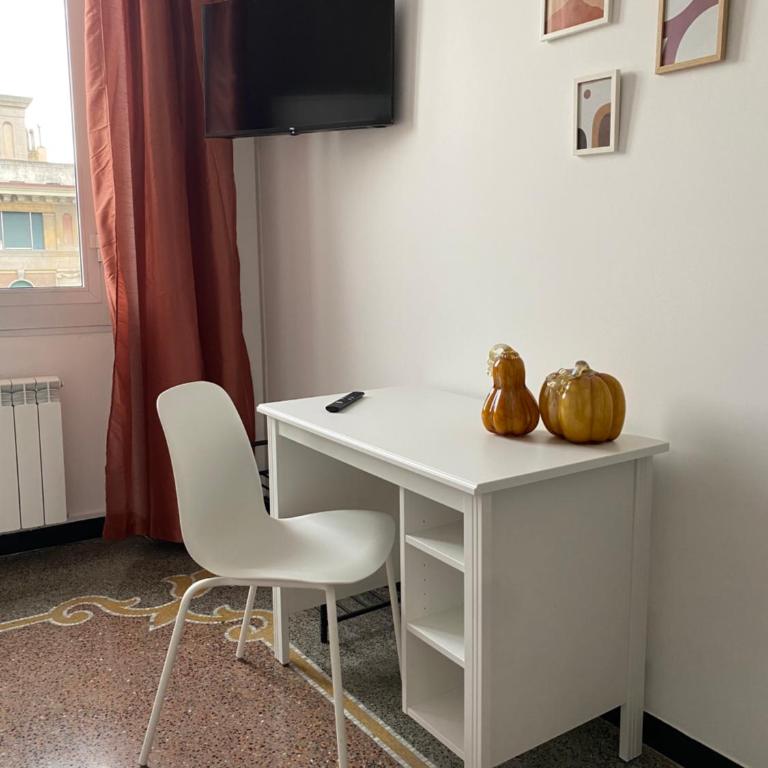 CASA AMEDEO - Camera Singola Standard con Bagno in Comune - 3