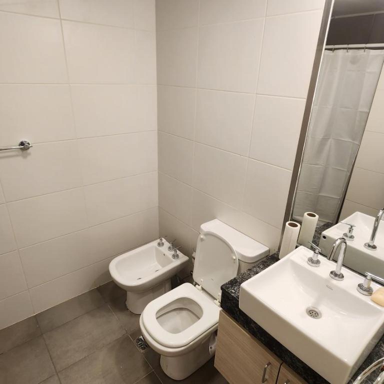 Depto a estrenar Ayacucho al 300, cochera privada en el edificio - Apartamento de 1 dormitorio - 6