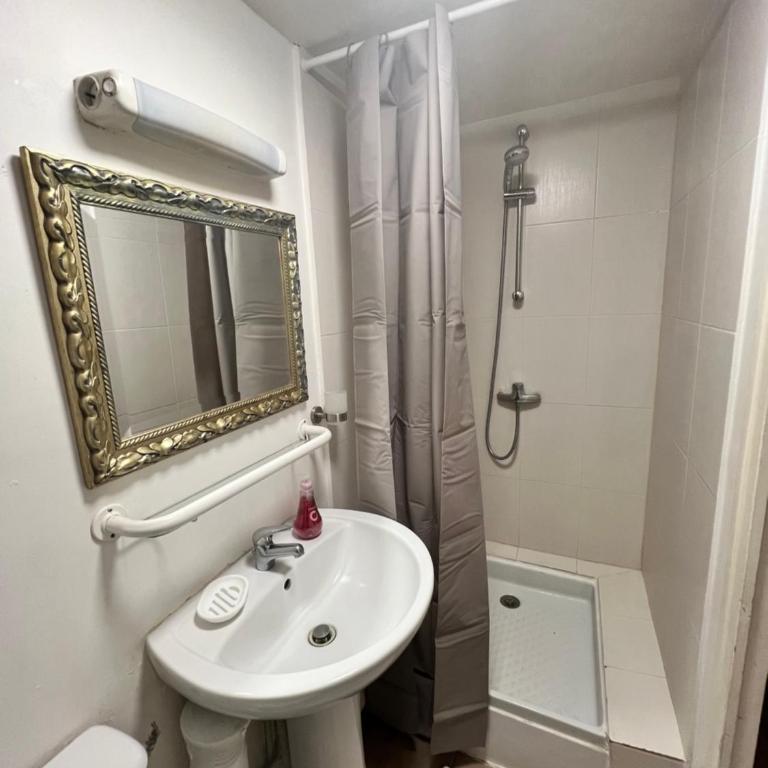 LE PACIFIC - Appartement spacieux centre ville - Apartamento de 1 dormitorio - 7