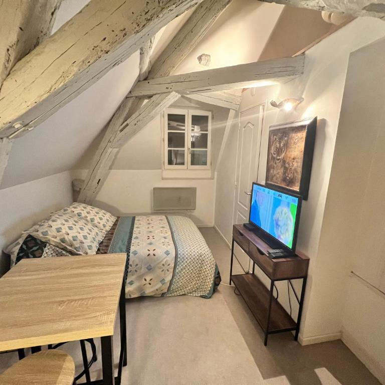 LE PACIFIC - Appartement spacieux centre ville - Apartamento de 1 dormitorio - 2