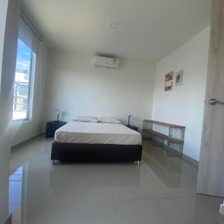 CASA VIA EL PEÑON - Three-Bedroom Villa - 10