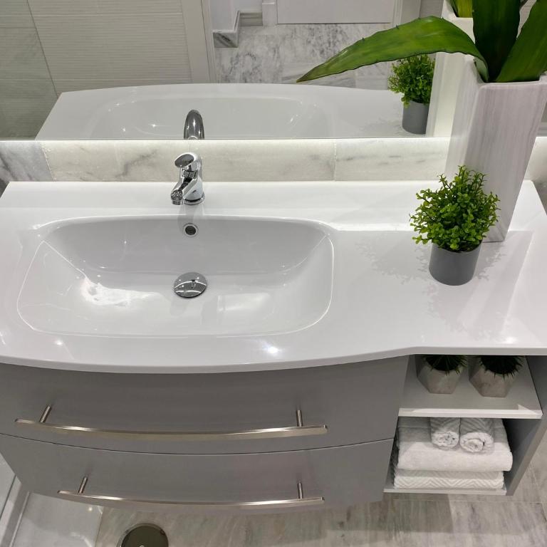 Apartment Design cerca Puerto Banús y Marbella - Apartamento de 1 dormitorio - 22