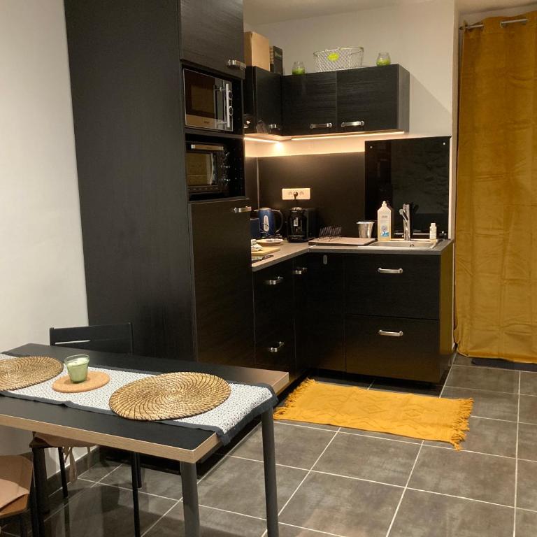 Centre Vaison-la-Romaine, Appartement T2 - Appartement 1 Chambre - 3