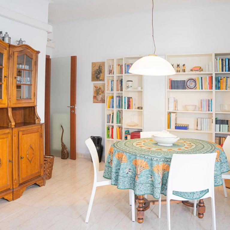 076 - Casa La Libreria, Centro città di Chiavari, 500 metri da mare e spiagge - 2 CAMERE DA LETTO - Appartamento con 2 Camere da Letto - 9