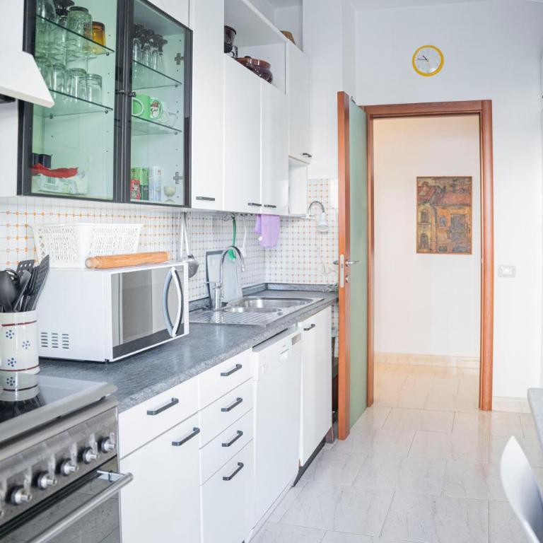 076 - Casa La Libreria, Centro città di Chiavari, 500 metri da mare e spiagge - 2 CAMERE DA LETTO - Appartamento con 2 Camere da Letto - 23