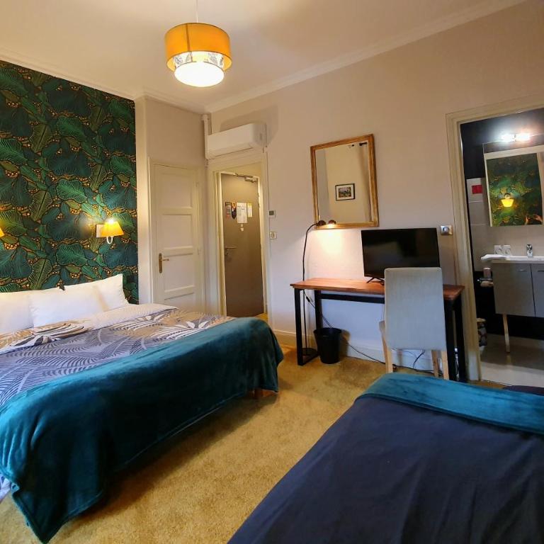 Hotel Mondial - Chambre Triple - 13