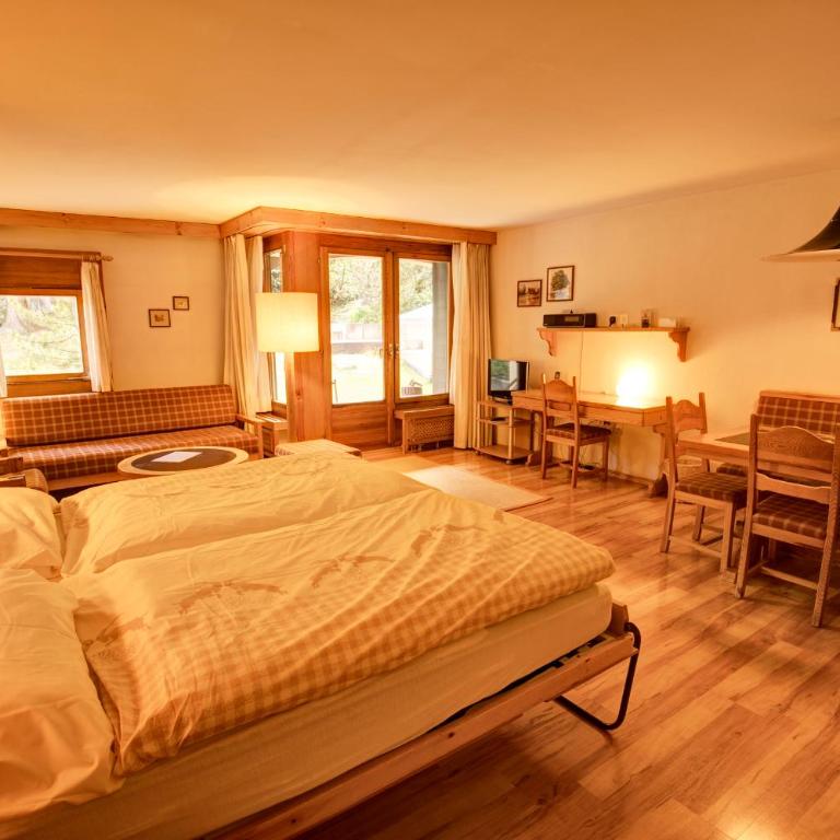 Chesa Munteratsch 1-Zimmerwohnung 106 Typ B - Apartment mit Blick auf die Berge - 2