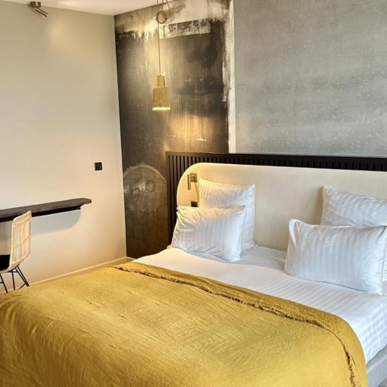 Golden Tulip Reims Bezannes - Suite Junior 1 Lit King-Size - Terrasse - 5