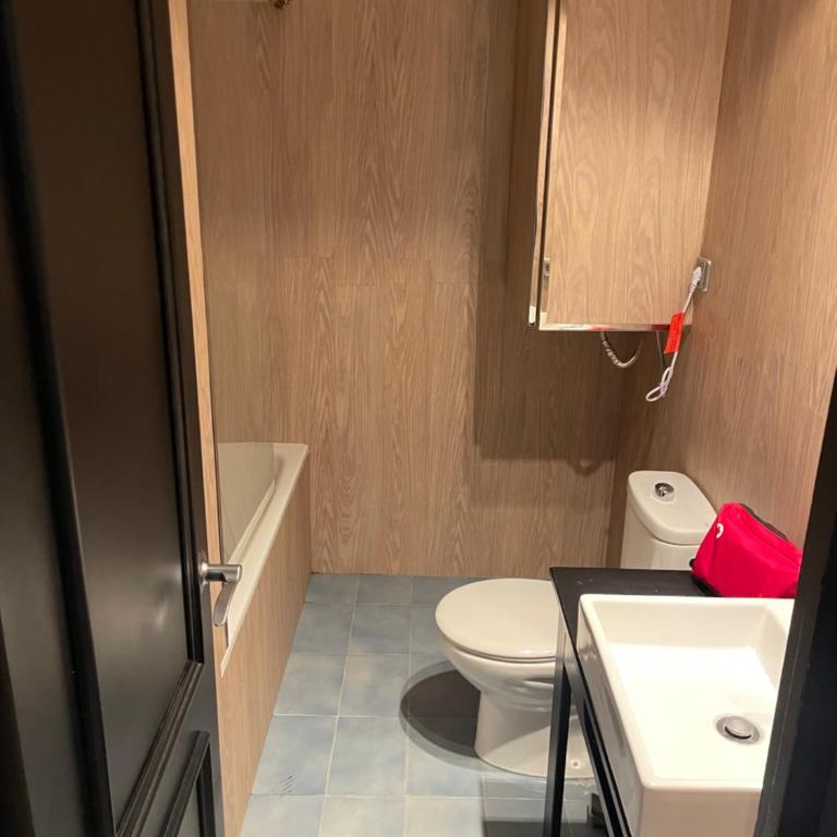 ALMA BEACH ESTARTIT - Two-Bedroom Apartment - 19