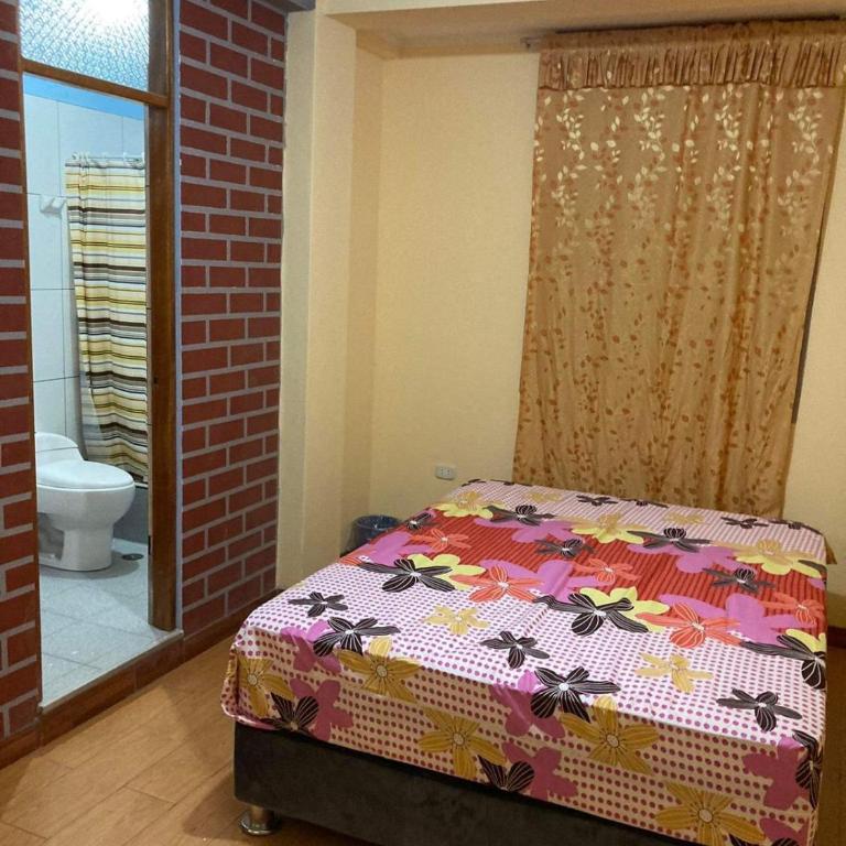 Alojamiento en Mancora - Alipio House - Triple Room with Private Bathroom - 3