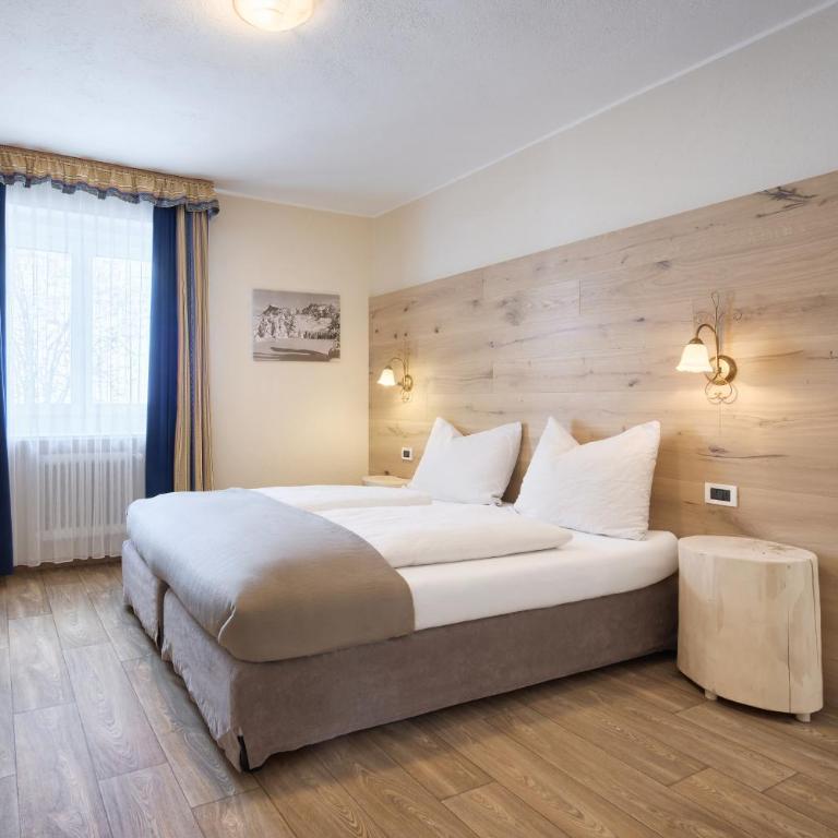 Hotel B&B Frohsinn - Camera Familiare con Bagno - 2