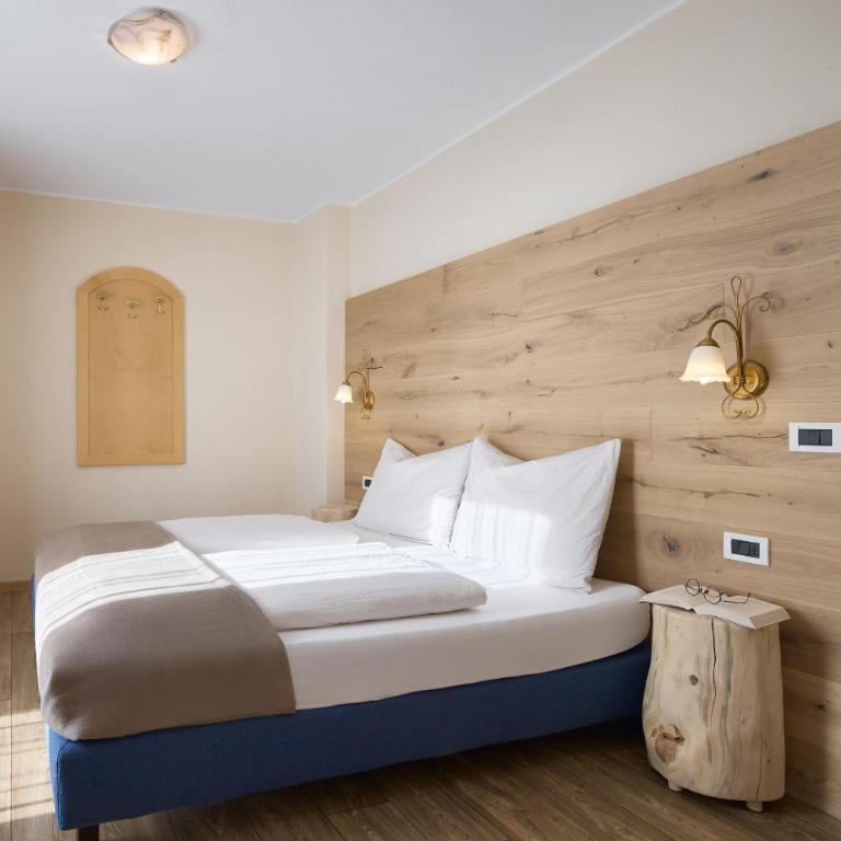 Hotel B&B Frohsinn - Camera Familiare con Bagno - 3