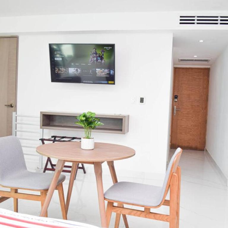 Hermoso estudio frente al mar, balcon, gym 3504 - One-Bedroom Apartment - 28