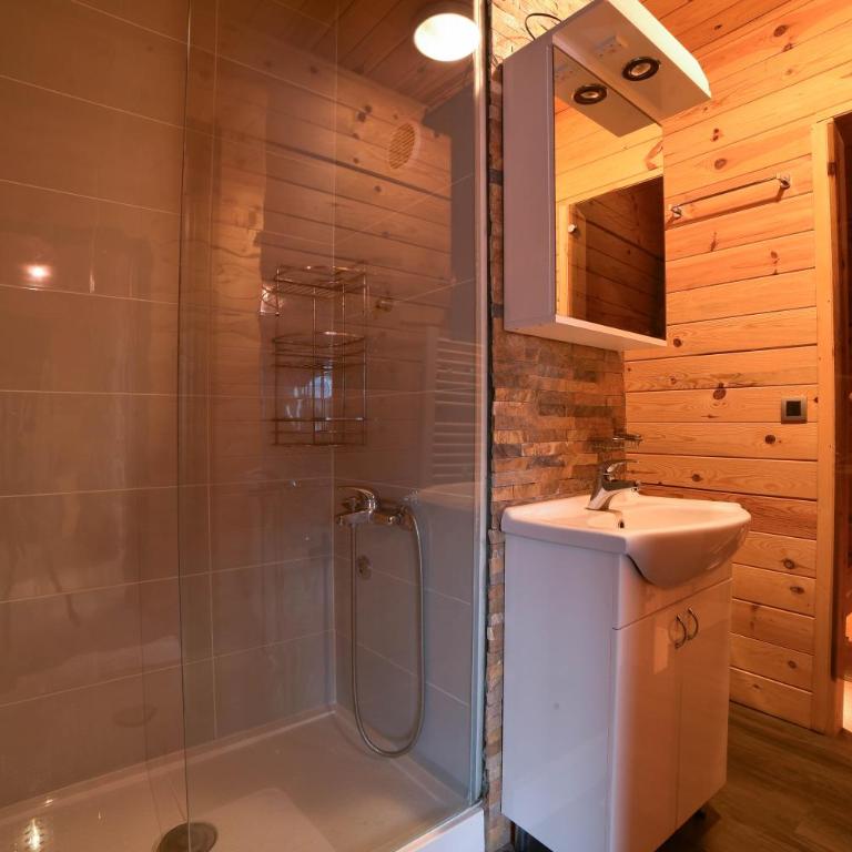 JollyKop Apartments - Luxury Two-Bedroom Apartment with Mountain View - 13