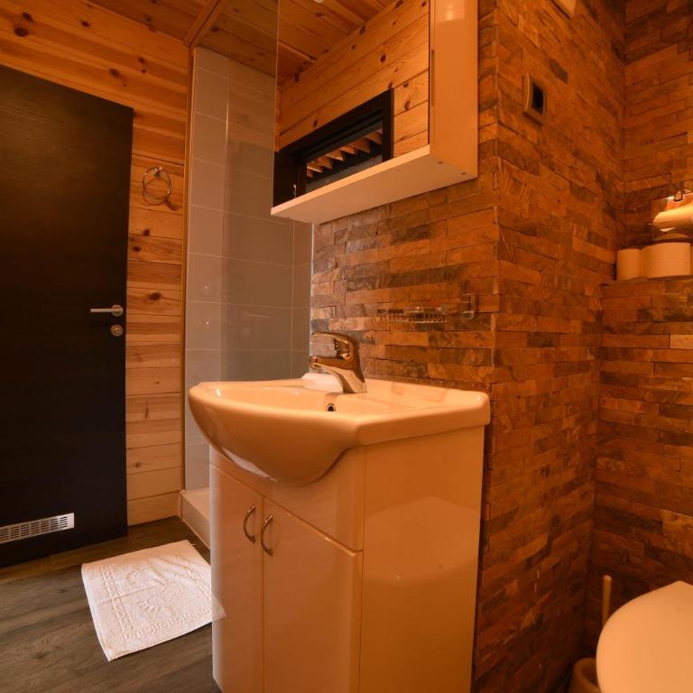 JollyKop Apartments - Luxury Two-Bedroom Apartment with Mountain View - 21