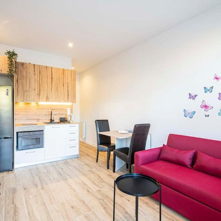 Agradable apartamento a pie de calle-30 Min de SOL - One-Bedroom Apartment - 1