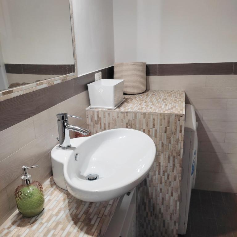Grazioso Loft vicino a San Giovanni e Metro C - Apartment mit 1 Schlafzimmer - 4