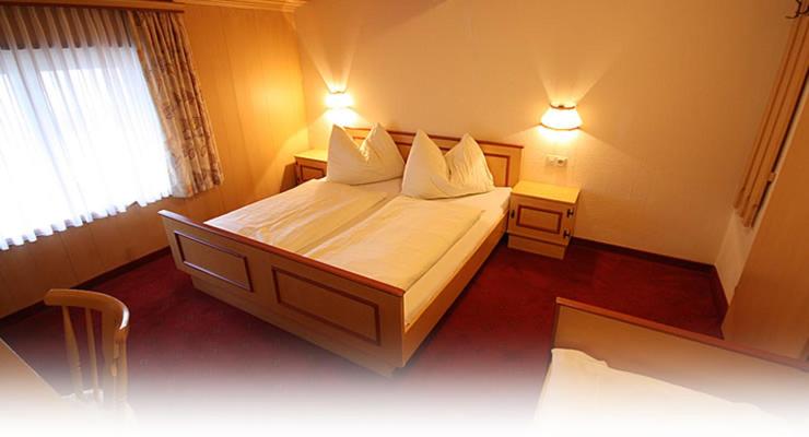 Hike & Bike, Wellness & Ski Guesthouse TALHEIMER since 1958 inklusive Therme TAUERN SPA & Jokercard - Apartment mit 2 Schlafzimmern - 6